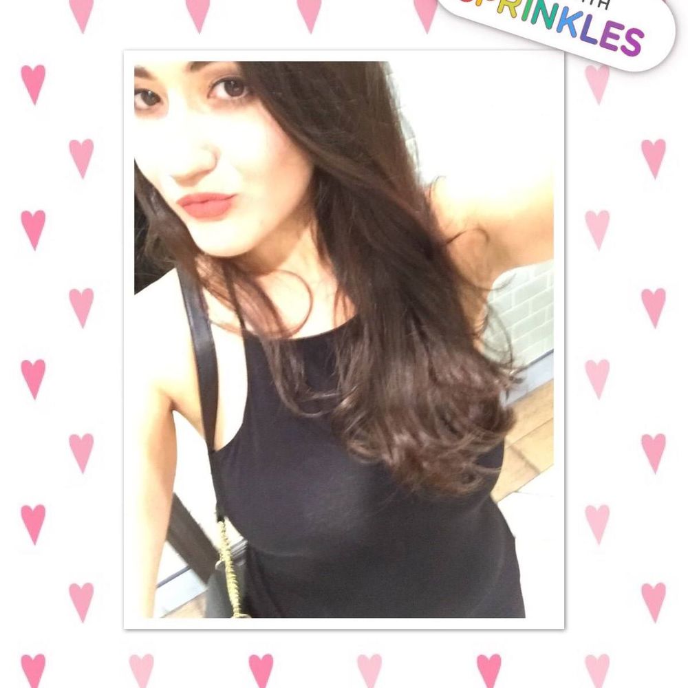 Meet your Posher, Zaida